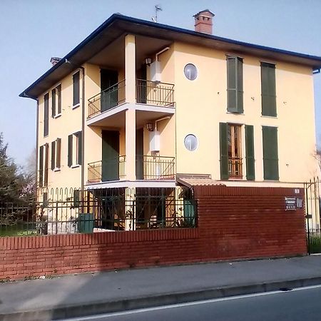 Locanda I Tarocchi Vailate Εξωτερικό φωτογραφία